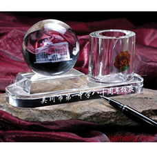 浦江縣卓艦水晶工藝品廠 匠心工藝，璀璨加盟，共創(chuàng)全球禮品新藍海